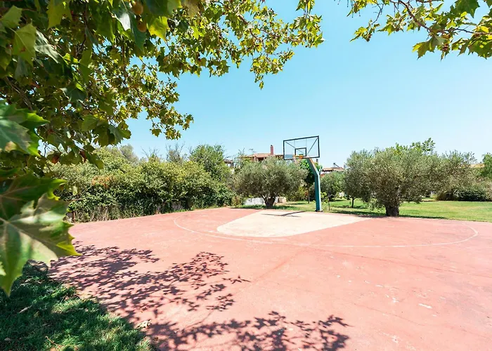 New Sun And Sea In A 4 Acres Garden *